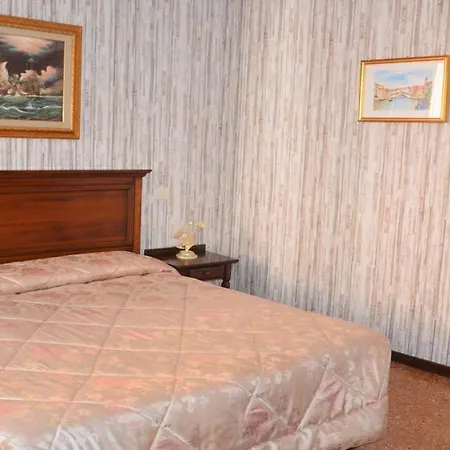 Guest house Holidays